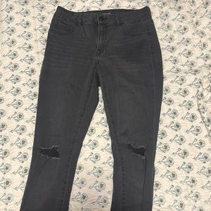 Black skinny jeans